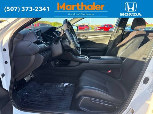 Used 2021 Honda Civic Sport image 9