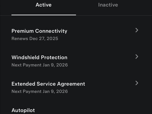 Used 2021 Tesla Model S Plaid image 2