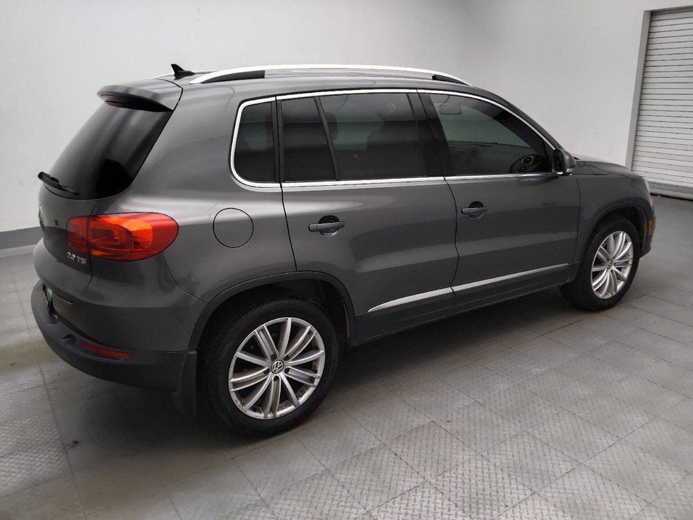 Used 2015 Volkswagen Tiguan SEL FWD image 10
