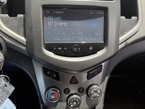 Used 2016 Chevrolet Sonic LT w/ Wheels and Fog Lamp Package FWD image 11
