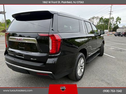 Used 2022 GMC Yukon XL SLT w/ SLT Luxury Package AWD/4WD image 40