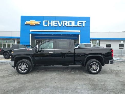 New 2026 Chevrolet Silverado 2500 LTZ w/ LTZ Convenience Package image 3