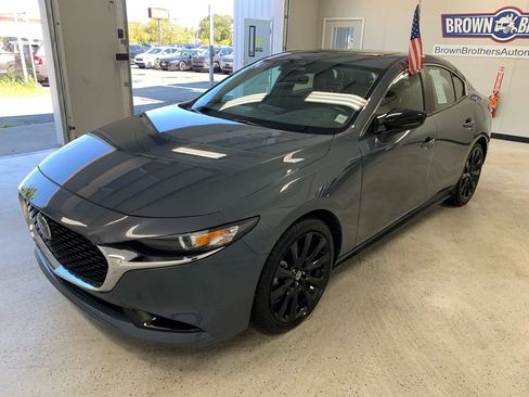 Used 2024 MAZDA MAZDA3 s image 2