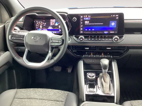 Used 2024 Chevrolet Colorado Z71 w/ Z71 Convenience Package 2 image 10