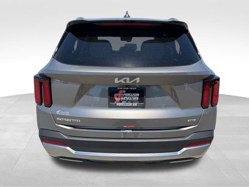 New 2026 Kia Sorento EX FWD image 6