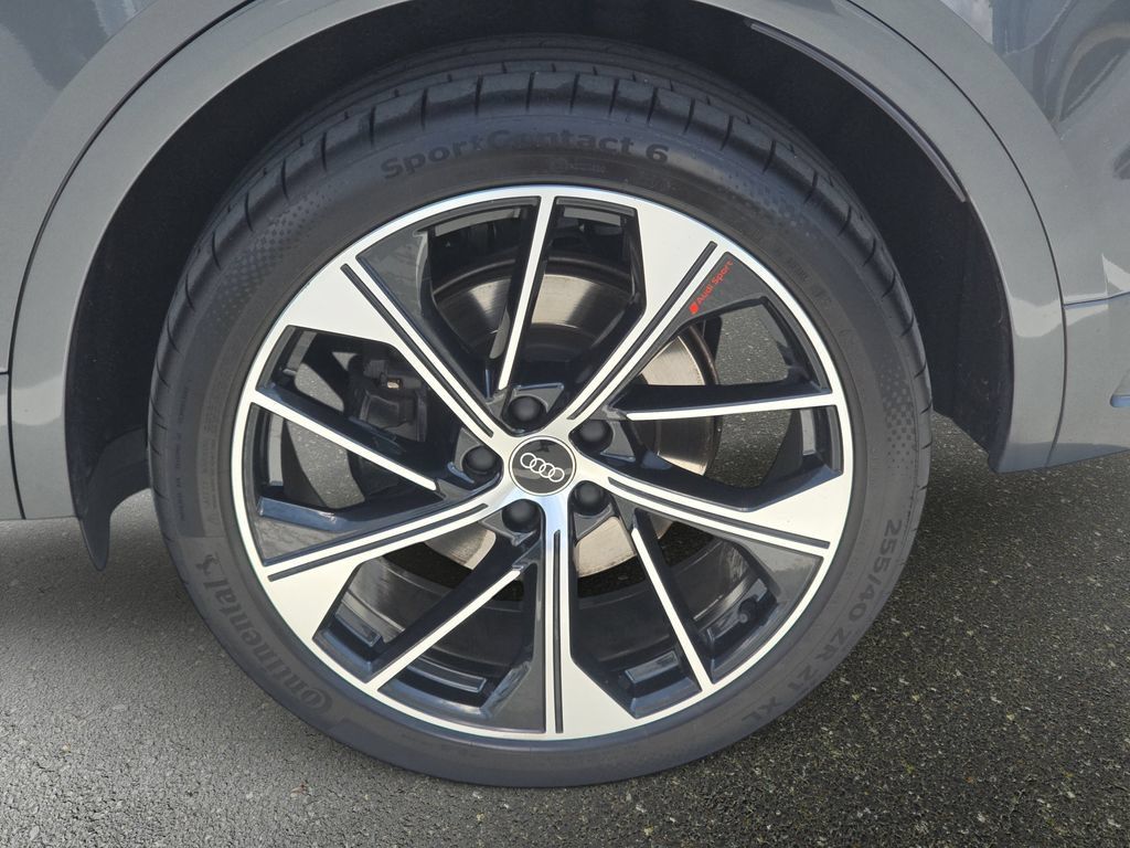 Used 2023 Audi SQ5 Premium Plus w/ Premium Plus Package AWD/4WD image 30