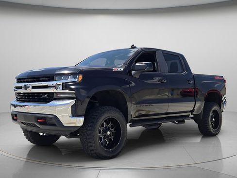 Used 2019 Chevrolet Silverado 1500 LT AWD/4WD image 9