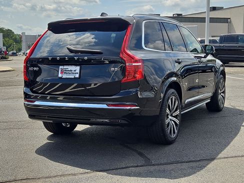 Used 2025 Volvo XC90 B5 Core image 5