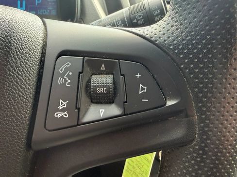 Used 2016 Chevrolet Trax LS FWD image 28