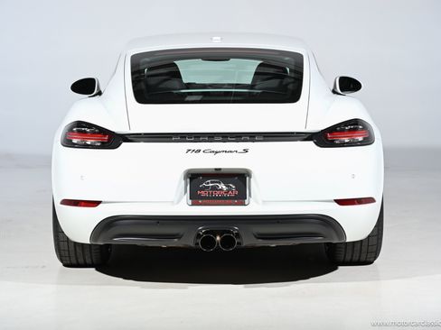 Used 2018 Porsche 718 Cayman S RWD image 7