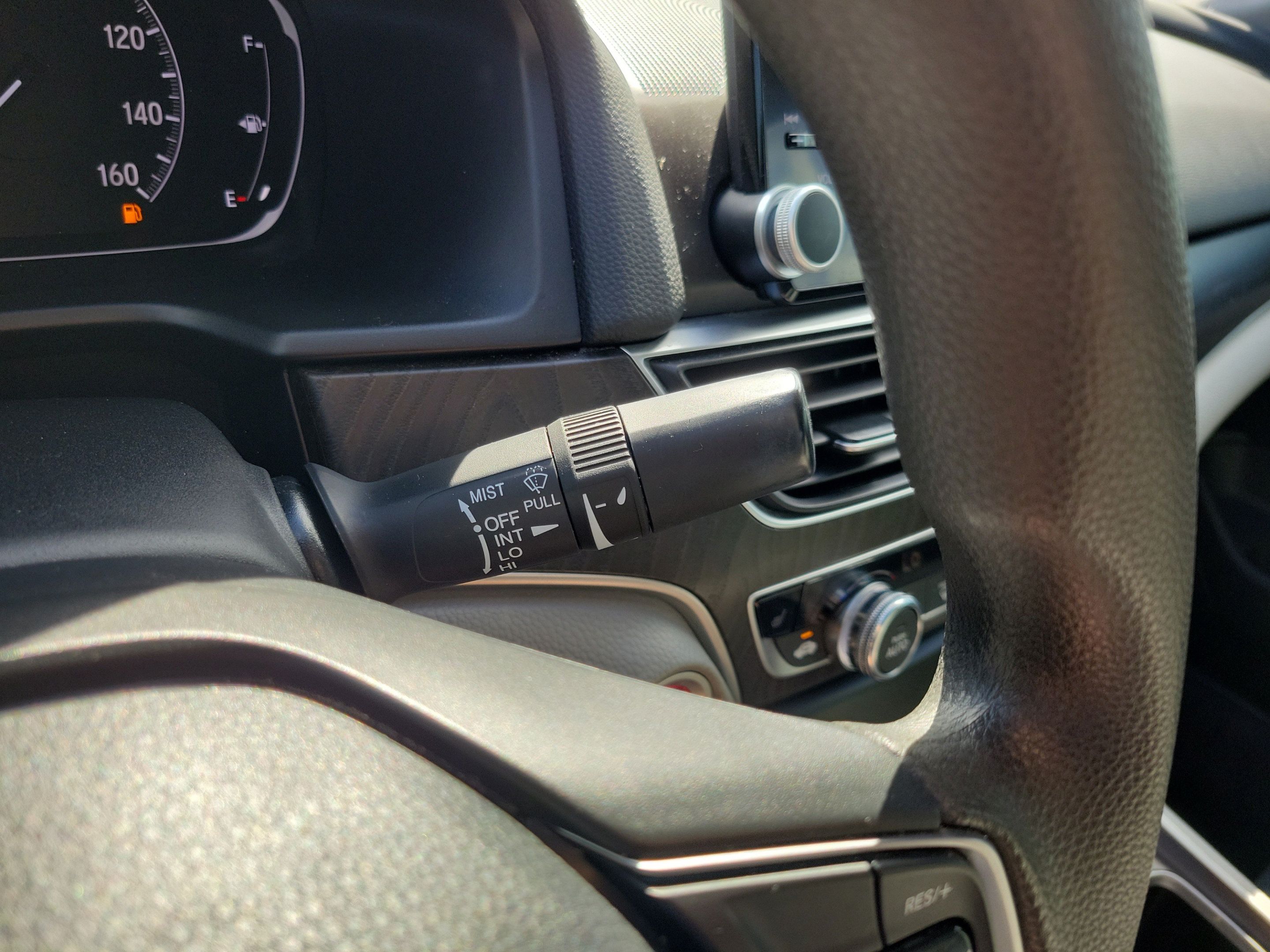 Used 2020 Honda Accord EX image 24