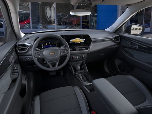 New 2026 Chevrolet TrailBlazer LS AWD/4WD image 15