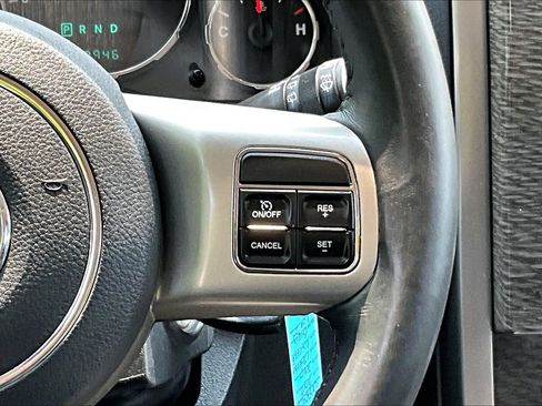Used 2012 Jeep Liberty Limited Jet w/ Comfort/Convenience Group AWD/4WD image 21