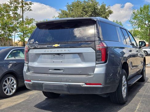 Certified 2025 Chevrolet Suburban LT AWD/4WD image 7