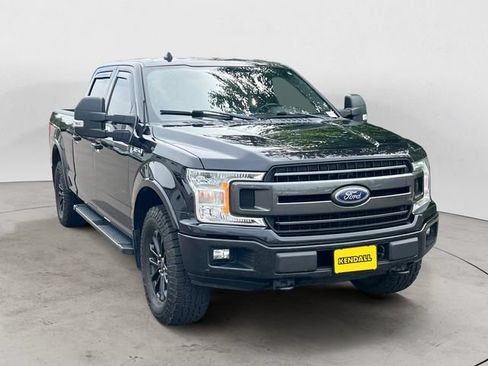 Used 2019 Ford F150 XLT w/ Equipment Group 302A Luxury AWD/4WD image 3
