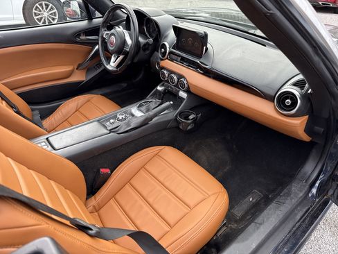 Used 2019 FIAT 124 Spider Lusso w/ Convenience Group image 20