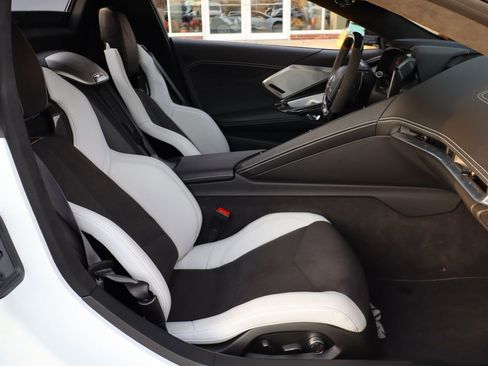 Used 2024 Chevrolet Corvette Z06 image 46