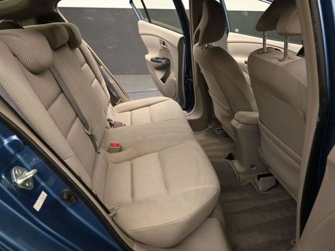 Used 2010 Honda Insight EX image 22