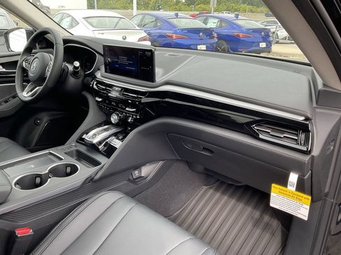 New 2026 Acura MDX SH-AWD image 17
