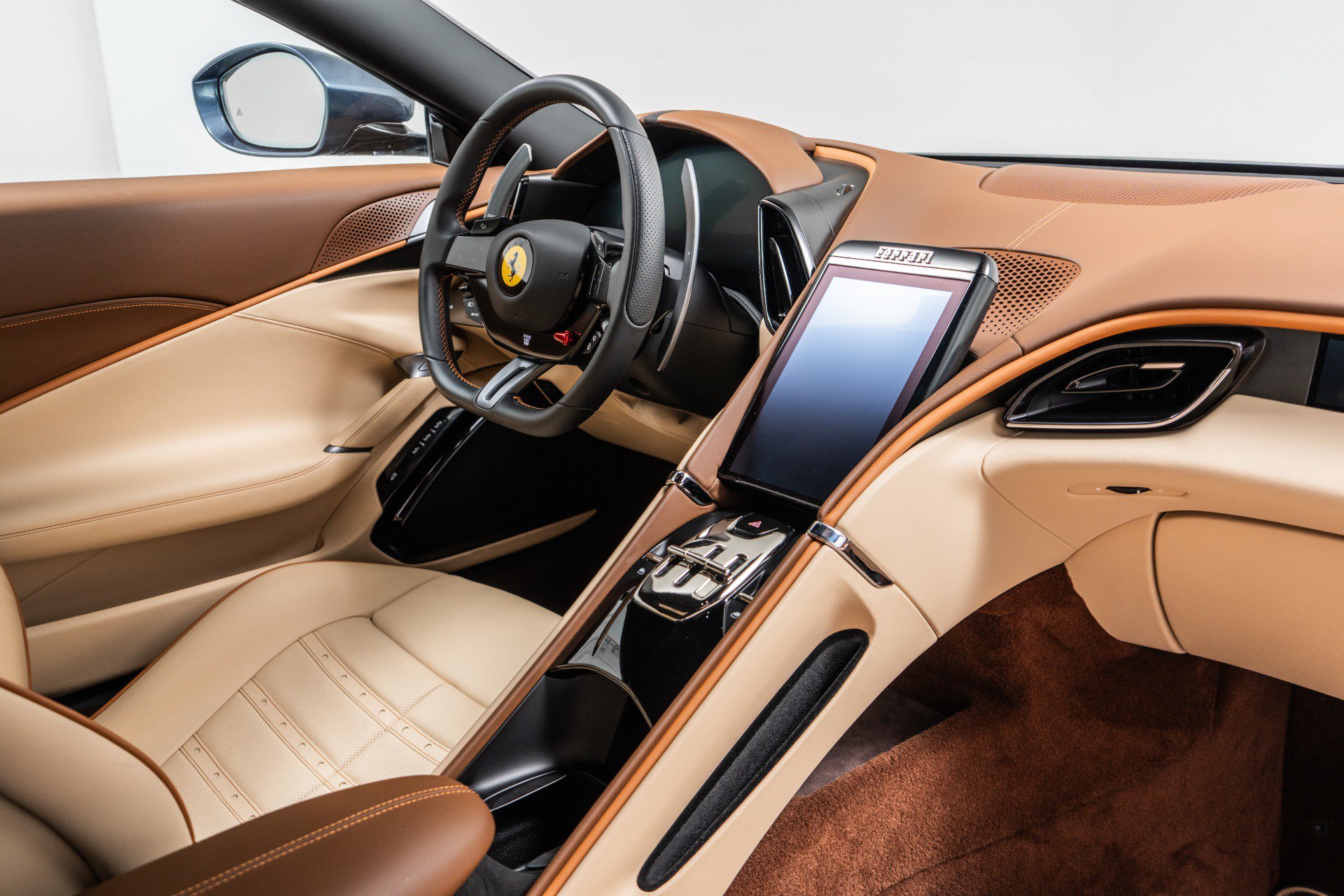 Used 2022 Ferrari Roma RWD image 29