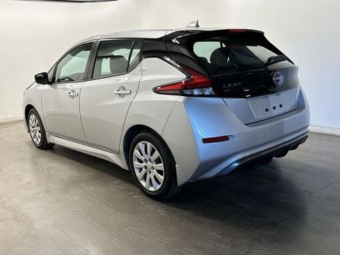 Used 2023 Nissan Leaf S image 31
