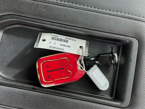 Used 2022 Chevrolet Silverado 2500 High Country image 36