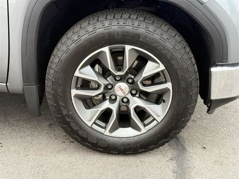 Used 2019 GMC Sierra 1500 SLT w/ SLT Premium Plus Package image 9