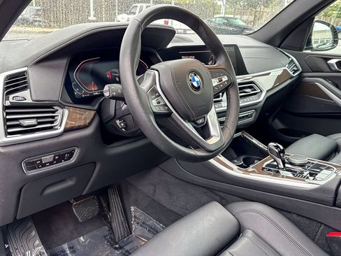 Certified 2022 BMW X5 xDrive40i w/ Premium Package image 14