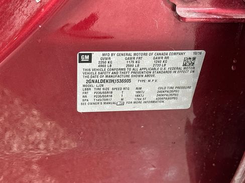 Used 2017 Chevrolet Equinox Premier w/ Enhanced Convenience Package image 32