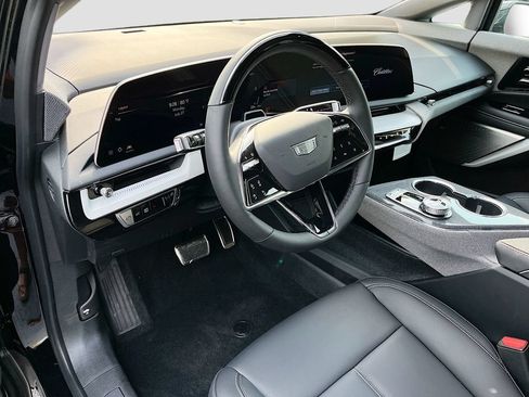 New 2027 Cadillac Optiq Luxury RWD image 16
