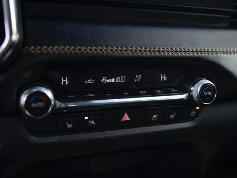 Used 2024 MAZDA CX-50 AWD 2.5 S w/ Cargo Package image 9