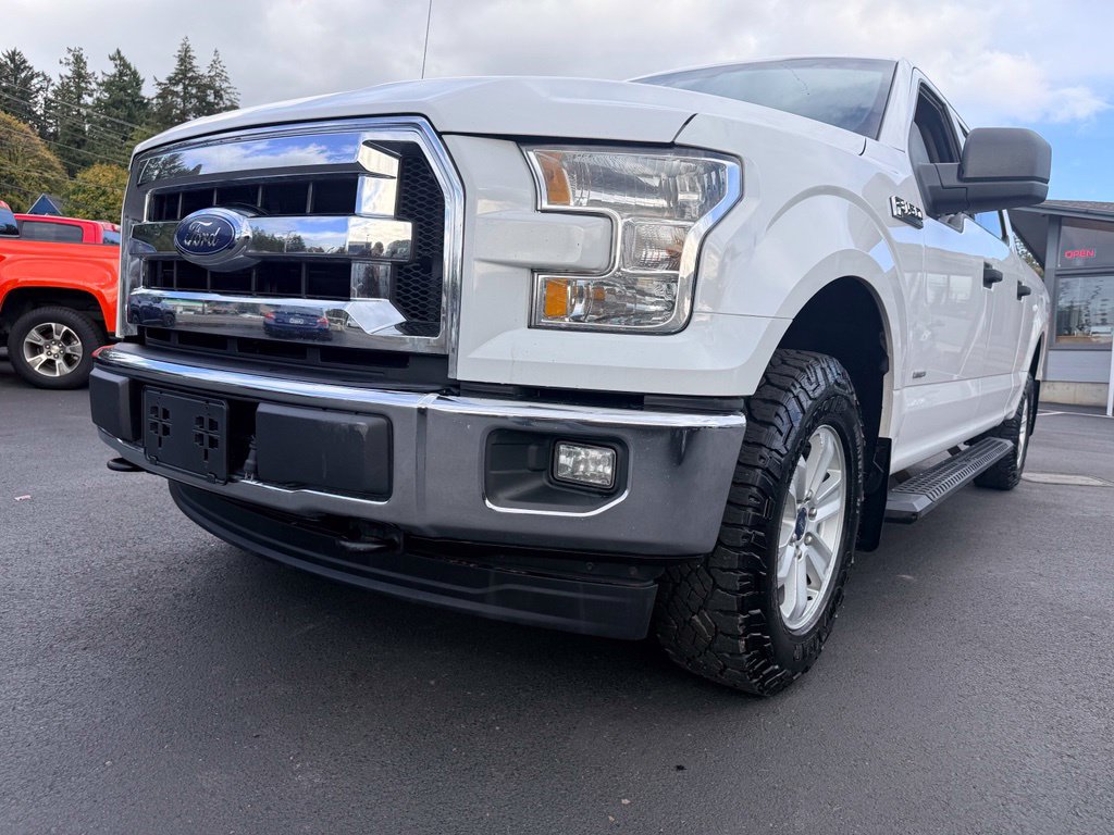 Used 2017 Ford F150 XLT w/ Trailer Tow Package AWD/4WD image 10