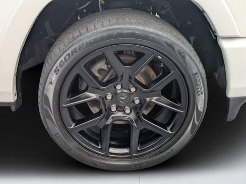 Used 2022 RAM 1500 Laramie image 9