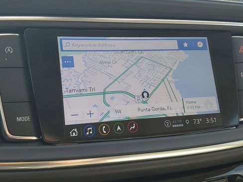 Used 2023 Buick Enclave Avenir w/ Avenir Technology Package image 32