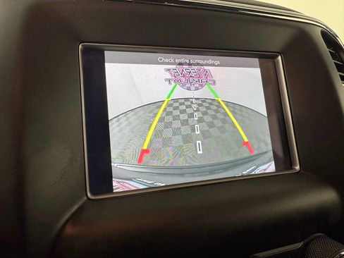 Used 2021 Jeep Grand Cherokee Laredo image 18