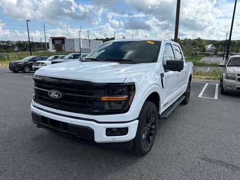 Used 2025 Ford F150 XLT w/ Equipment Group 302A MID AWD/4WD image 5