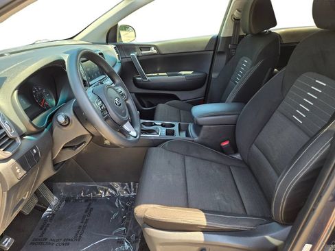 Used 2019 Kia Sportage LX w/ LX Popular Package FWD image 18
