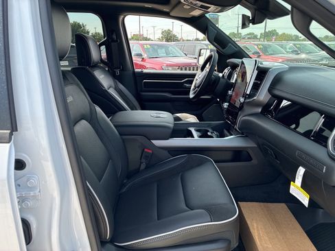 New 2026 RAM 1500 Laramie w/ Night Edition image 27