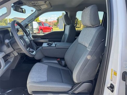 New 2026 Ford F250 XLT w/ XLT Premium Package image 12
