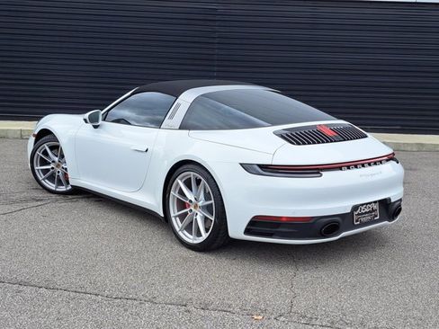 Used 2024 Porsche 911 Targa 4S image 3