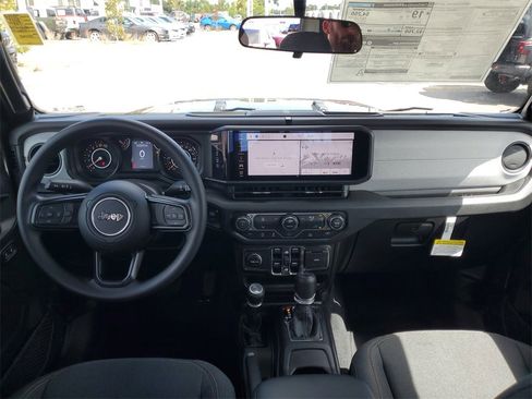 New 2025 Jeep Gladiator Sport image 21