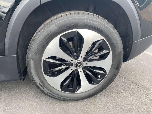 Used 2024 Mercedes-Benz GLB 250 image 34