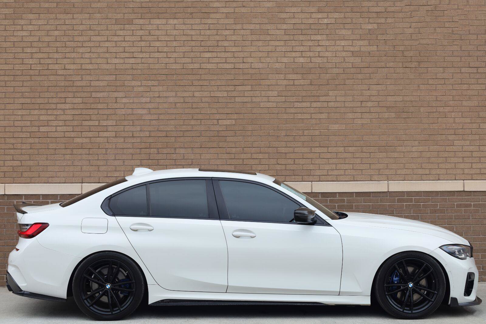 Used 2022 BMW M340i w/ Premium Package RWD image 3
