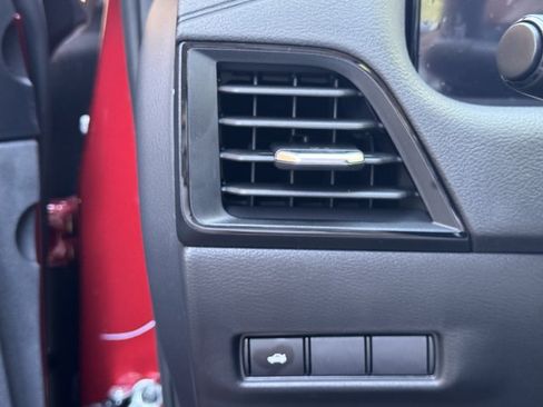 New 2027 Nissan Sentra SV w/ Floor Mat Package FWD image 20