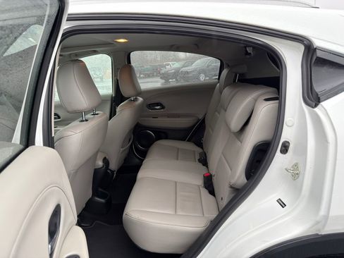 Used 2017 Honda HR-V EX-L image 25