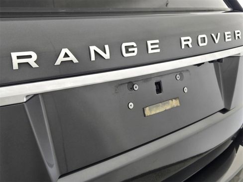 Used 2020 Land Rover Range Rover Long Wheelbase HSE image 14