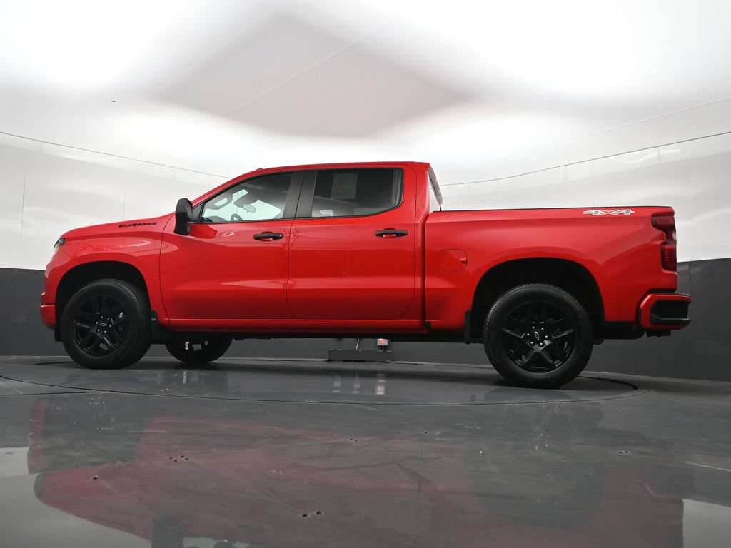 Certified 2024 Chevrolet Silverado 1500 Custom w/ LPO, Dark Essentials Package AWD/4WD image 31