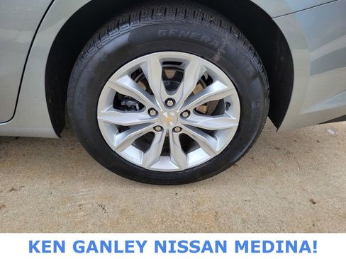 Used 2024 Chevrolet Malibu LT image 20