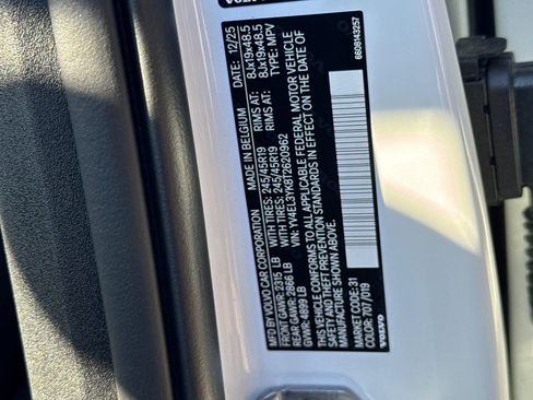 New 2026 Volvo EX30 Plus w/ Climate Package image 6