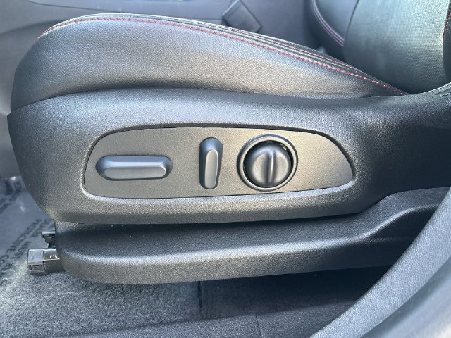 Used 2024 Chevrolet Equinox RS w/ RS Leather Package FWD image 23